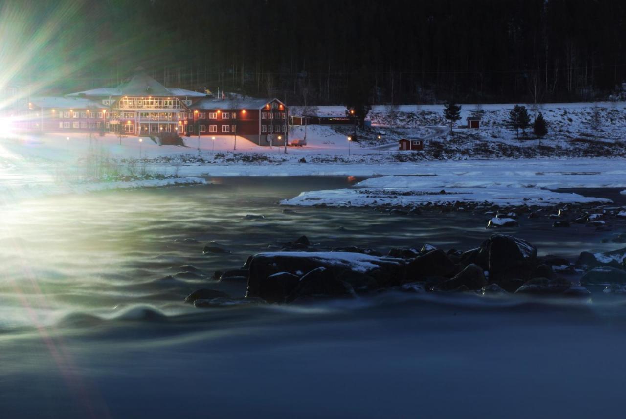 Hotell Storforsen Bredsel Екстер'єр фото
